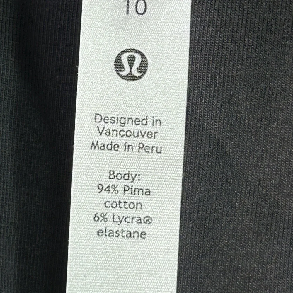 NEW Set of 2 Lululemon Shirt Womens 10 Large Black Crew Tee Ladies Stretch